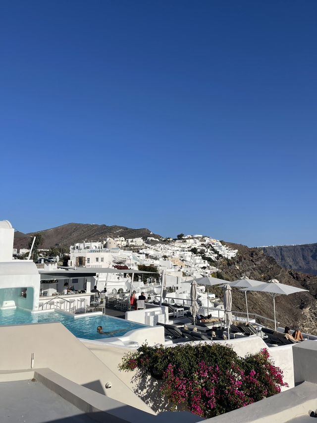 🏝️ Oia – Santorini’s Picture-Perfect Village 🌅✨