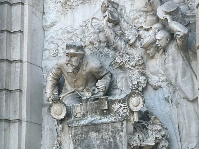 Bois de Boulogne: Must-Do Activities & Halloween Fun 🎃🌳 Bois de Boulogne: Must-Do Activities & Halloween Fun 🎃🌳