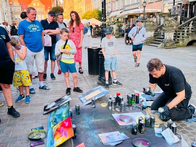 Riverside Paths🌅 Riverside Paths🌅