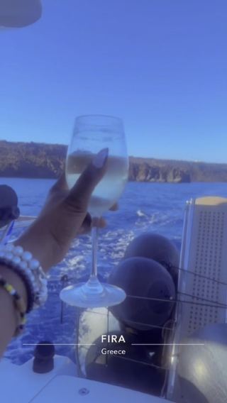 Santorini Catamaran Cruise: Is It Worth It? 🚤🌊
