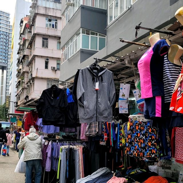 Discover Hong Kong's Vibrant Night Market
