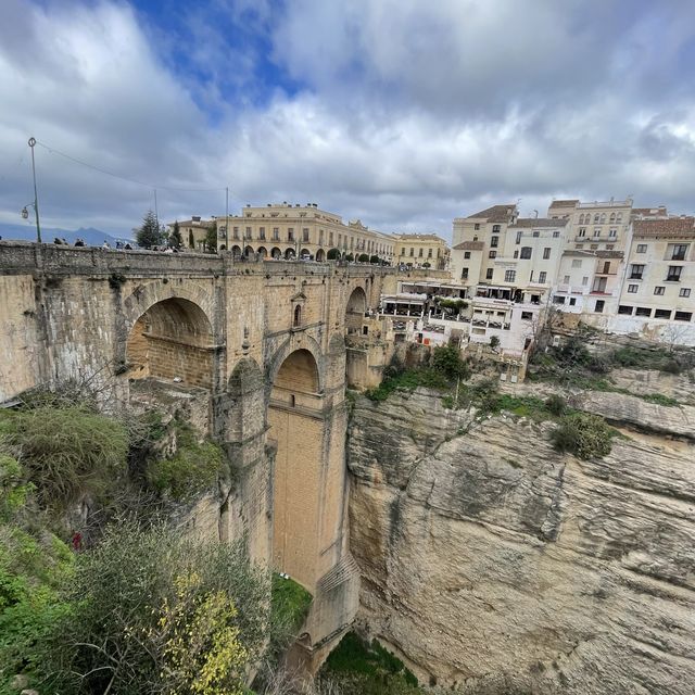 Going for a wander in Ronda 🌉 🏰 🖼️