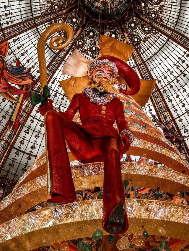 Magical Christmas Moments at Galeries Lafayet