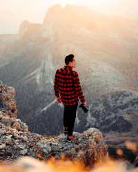 Unbelievable Views: Hiking Adventures in the Dolomites 🔥