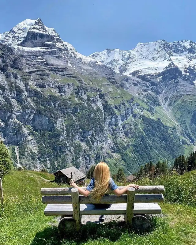 Sunneggaでマッターホルンの景色を楽しむ
