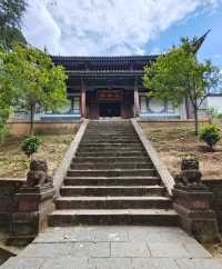 巍寶山