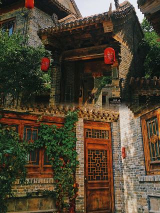 Is the very popular Longquan Ancient Town really worth visiting? This article will tell you everything you need to know