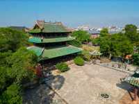 國內最牛的建築，整個閣樓建在沙堆裡