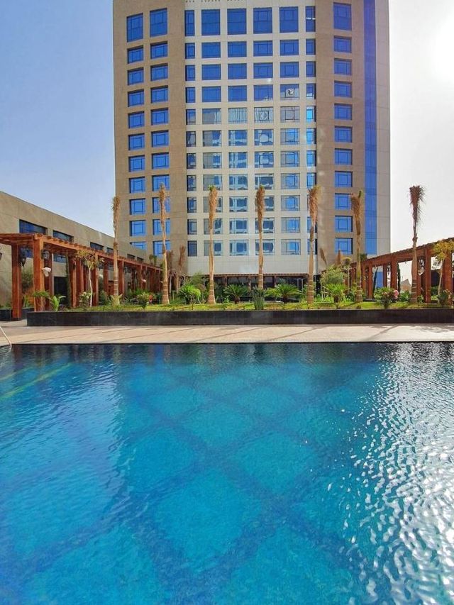 🌟 Riyadh's Luxe Sleeps: Mövenpick's Marvelous Stay 🌟