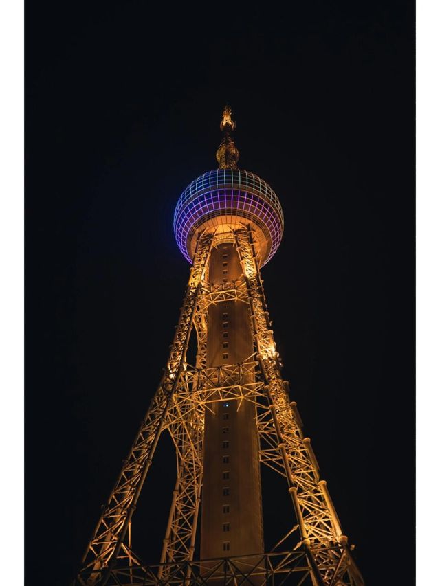 青海丨在浦寧之珠欣賞西寧夜景--高原明珠電視觀光塔