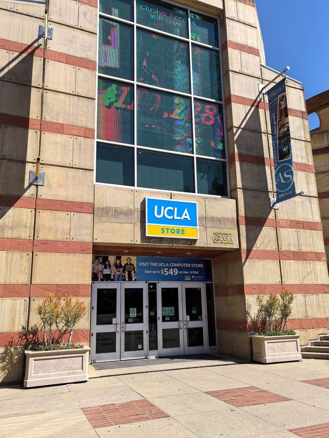加州大學洛杉磯分校UCLA，不愧是夢中情校