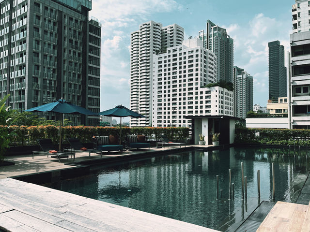 神威遊泰國｜曼谷的月亮，把中秋的夢照亮  這個中秋，是在曼谷的 Fraser Suites Sukhumvit。