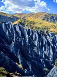 深秋的四姑娘山。
