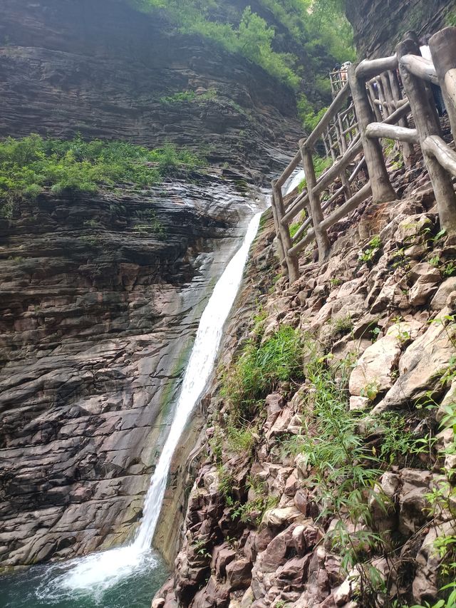 隱藏於太行山的美麗大山-太行大峽谷桃花谷。