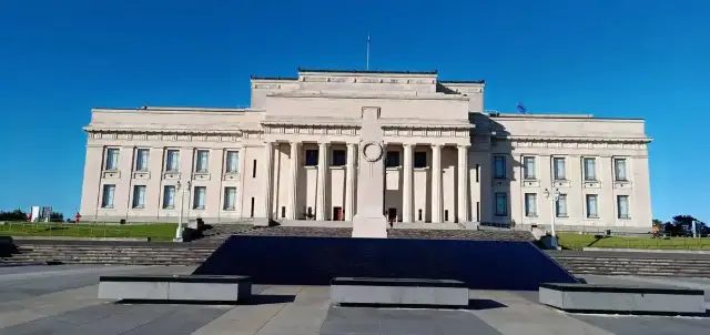 [Auckland, a city of diverse charm in the US].