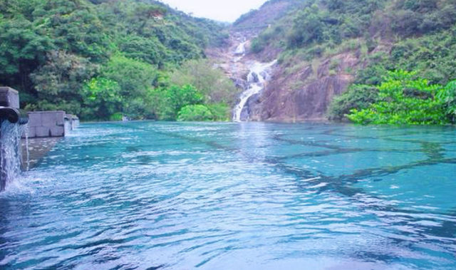 走進惠州溫泉度假村