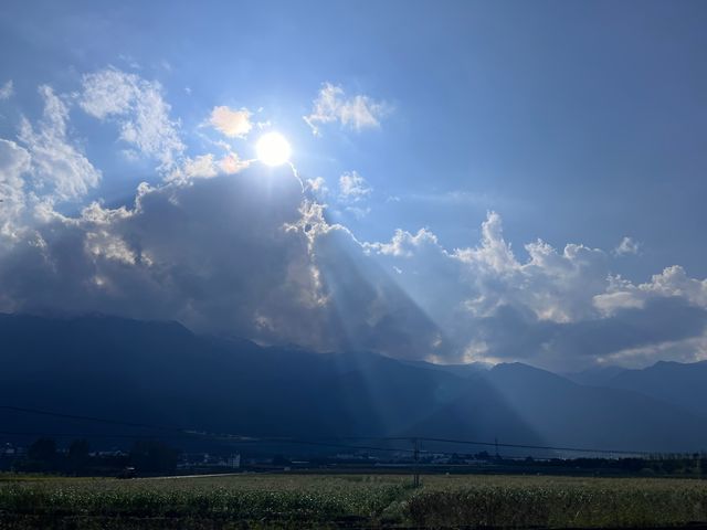 探索彩雲之南：雲南旅行