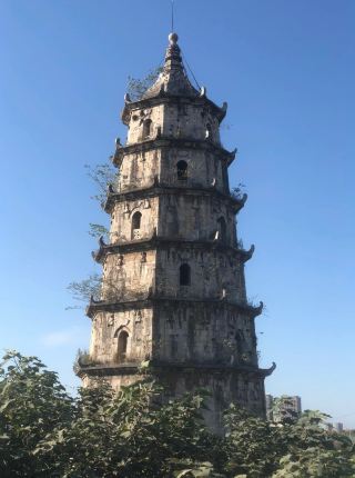 Encounter Feiyun Pagoda in Lixian County and listen to the whispers of centuries.