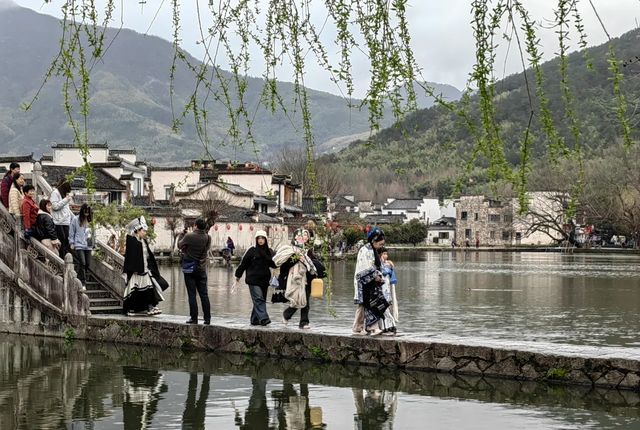 西遞：停駐在宣紙上的水墨光陰