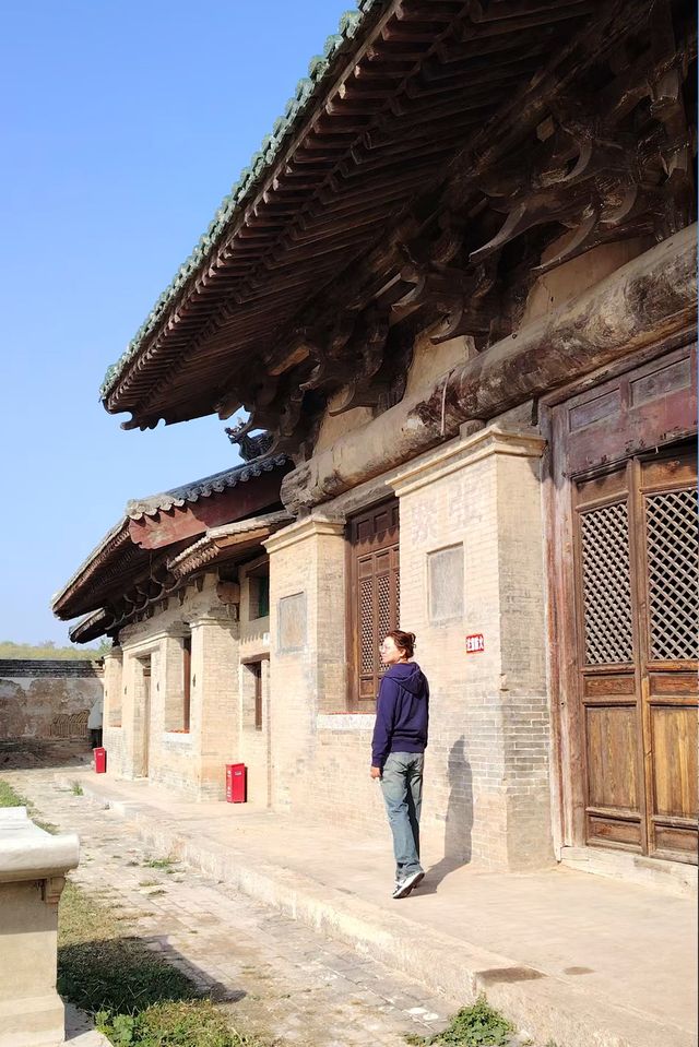 樹與廟的共生 · 人和神的遺憾—南柳泰山廟