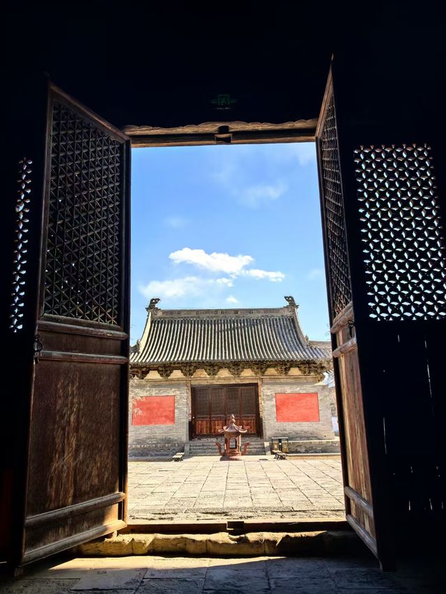 三月末，蔚州古城的時光仿佛被封印在歷史的褶皺中