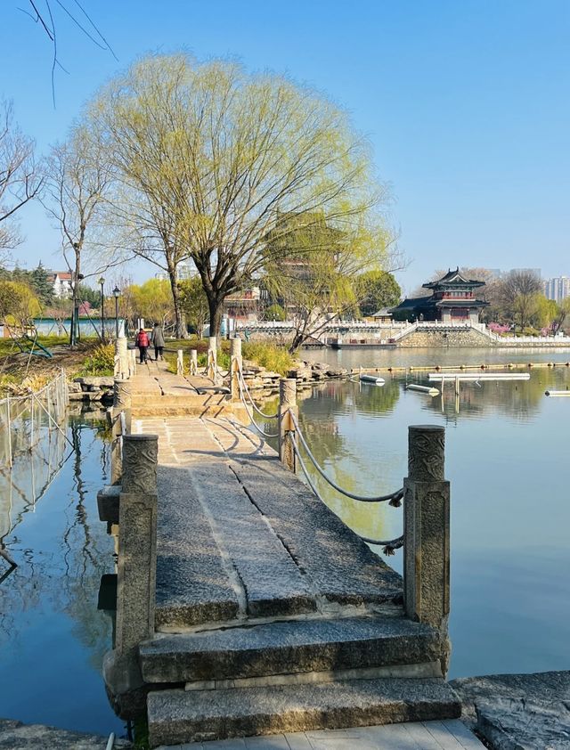 鳳城河畔尋古韻：一場跨越千年的水城之旅