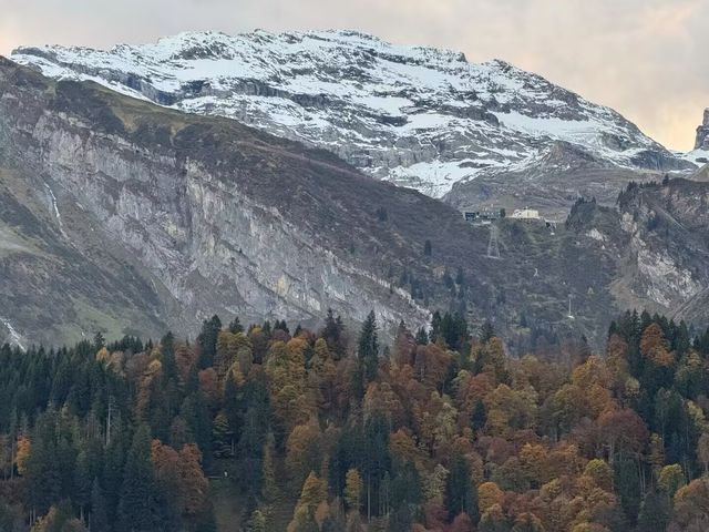 鐵力士山挑戰成功，瑞士美景令人懷疑人生