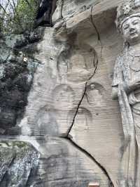 【四川・安岳】風化が美しい茗山寺