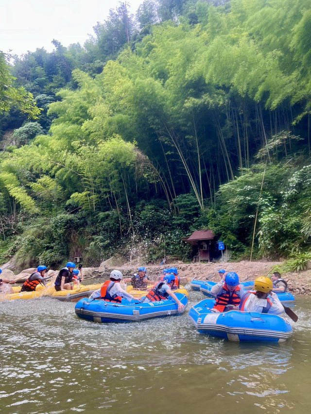 全程尖叫，體驗感爆棚嘅安吉漂流