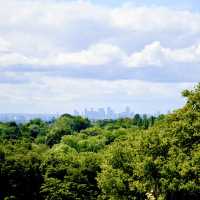 My Love Letter to London's Best Commute: Liverpool Street to Loughton!  