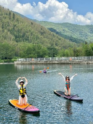 Thrilling Drift and Paddleboarding at Guilin Mao'er Mountain!