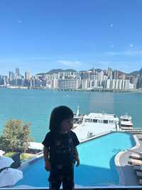 HK帶娃旅遊，最愛係呢間可以對住大海游泳嘅嘉里酒店，簡直係帶娃首選，住過返尋味！ 