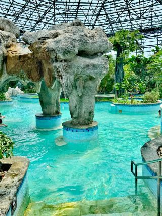 Gu'an Regal Hot Spring Hotel | Ultimate Travel Guide