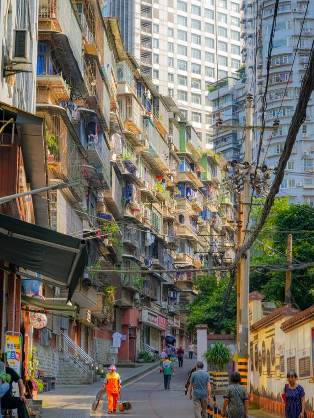 重慶丨春森路city walk||重慶折疊的舊夢切片