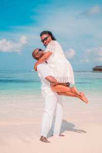 Romantic Oasis: Unforgettable Anniversary at Cocoon Maldives