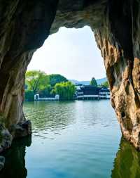 江南第一水石盆景｜崖壁奇絕、洞幽水秀｜乘烏篷船遊千年山水盆景