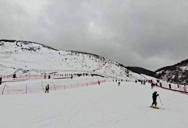 這簡直就是 滑雪愛好者的福音!!! 這簡直就是 滑雪愛好者的福音!!!