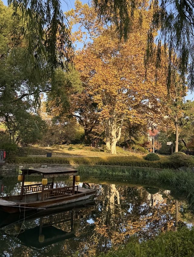 長椅湖畔油畫時光 長椅湖畔油畫時光