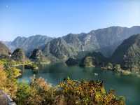 深藏於桂西群山之中的浩坤湖～秋天才是最好的觀賞時節