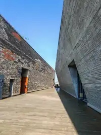 十三天，八個城市