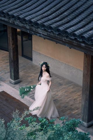 龍南で撮影した人生のモーニングガウン写真｜百年の囲屋が絶景