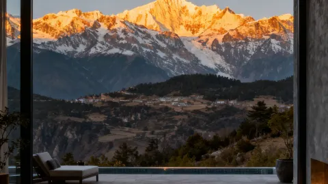 Dragon Boat Festival Light-Chasing Journey: Complete Guide to the Divine Mountain’s Sunlit Golden Peaks — traveler post in Lanping