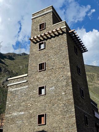 There is a mysterious village near Chengdu