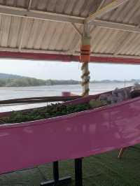 Pink boat ขนมจีนสีชมพู