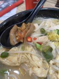 譚仔三哥全新酸菜鯛魚米線 🐟