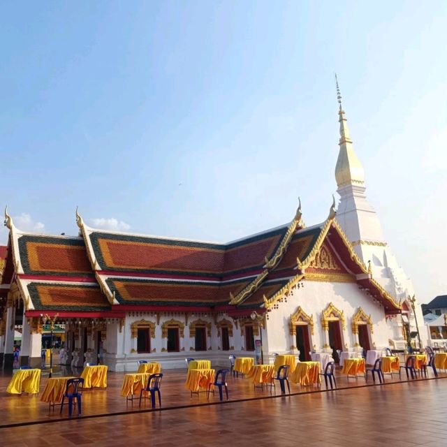 วัดพระธาตุเชิงชุมวรวิหาร จ.สกลนคร พระธาตุโบราณ