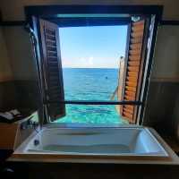 對住🌊碧海藍天🌞浸浴🛀
