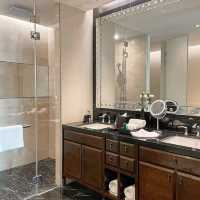 The ST. Regis - โรงแรม 5 ดาวหรูย่านราชดำริ
