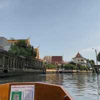 Wat Paknam Bhasicharoen 