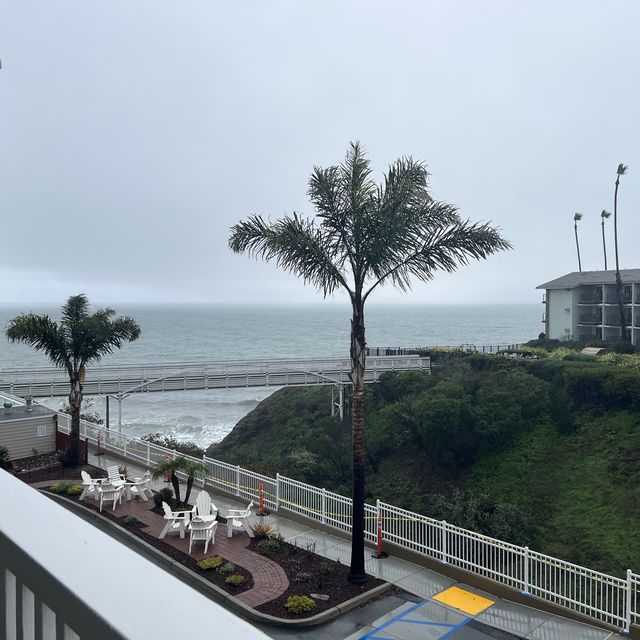 Pismo Lighthouse Suites ที่พักติดทะเล, California